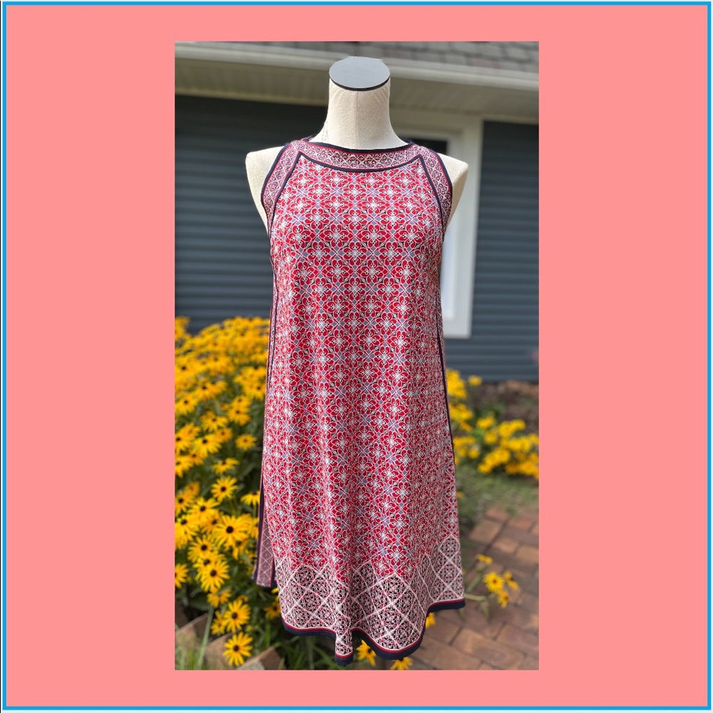 Max Studio Simple Lightweight Blue/Red Dress
